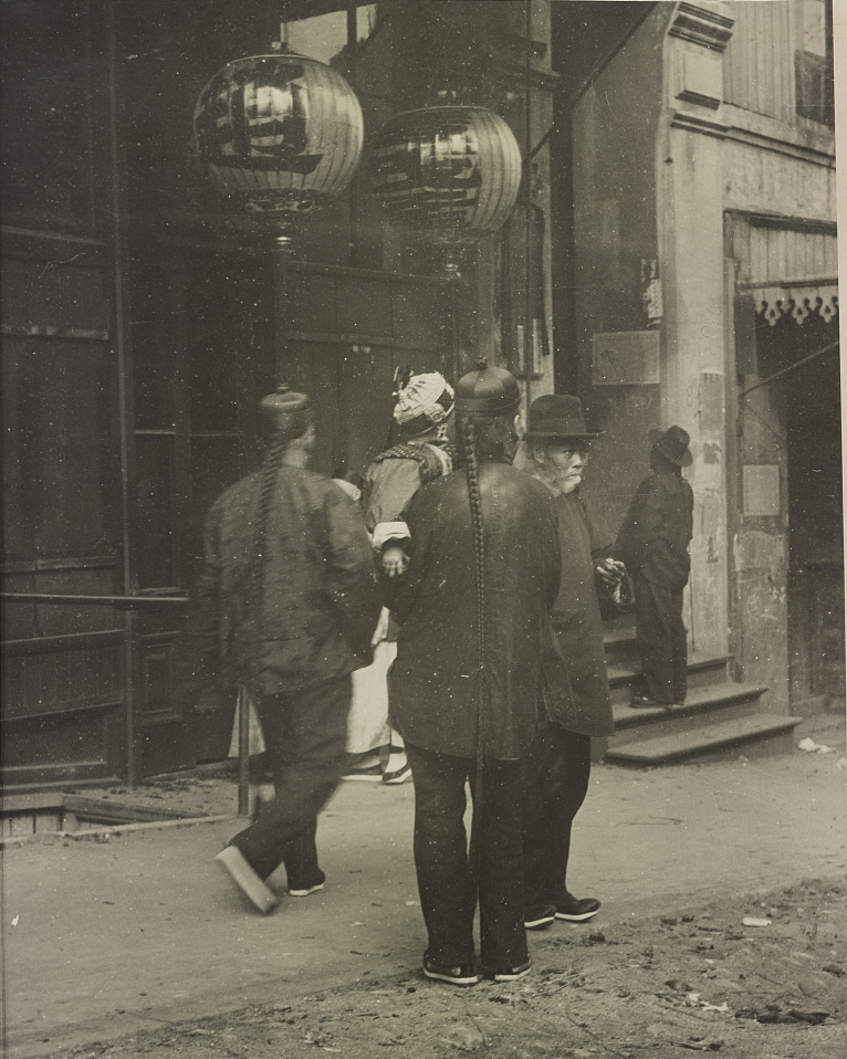 Chinese American men and child, Chinatown, San Francisco, c. 1896. Library of Congress, Prints and Photographs Division.