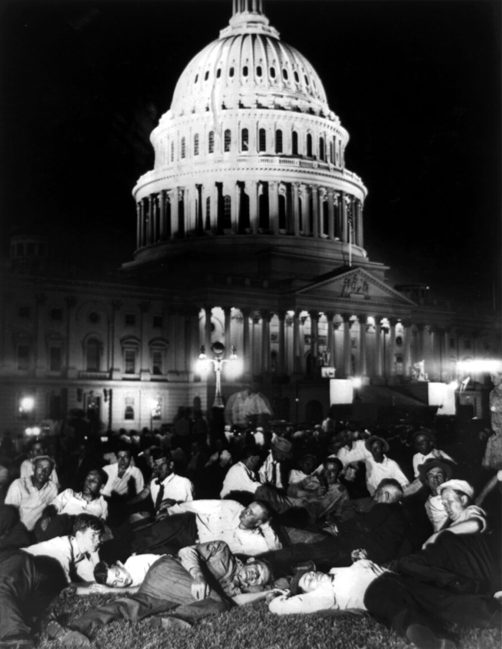 Members of the Bonus Army on the Capitol lawn, July 13, 1932. Library of Congress, Prints and Photographs Division, Washington, DC.