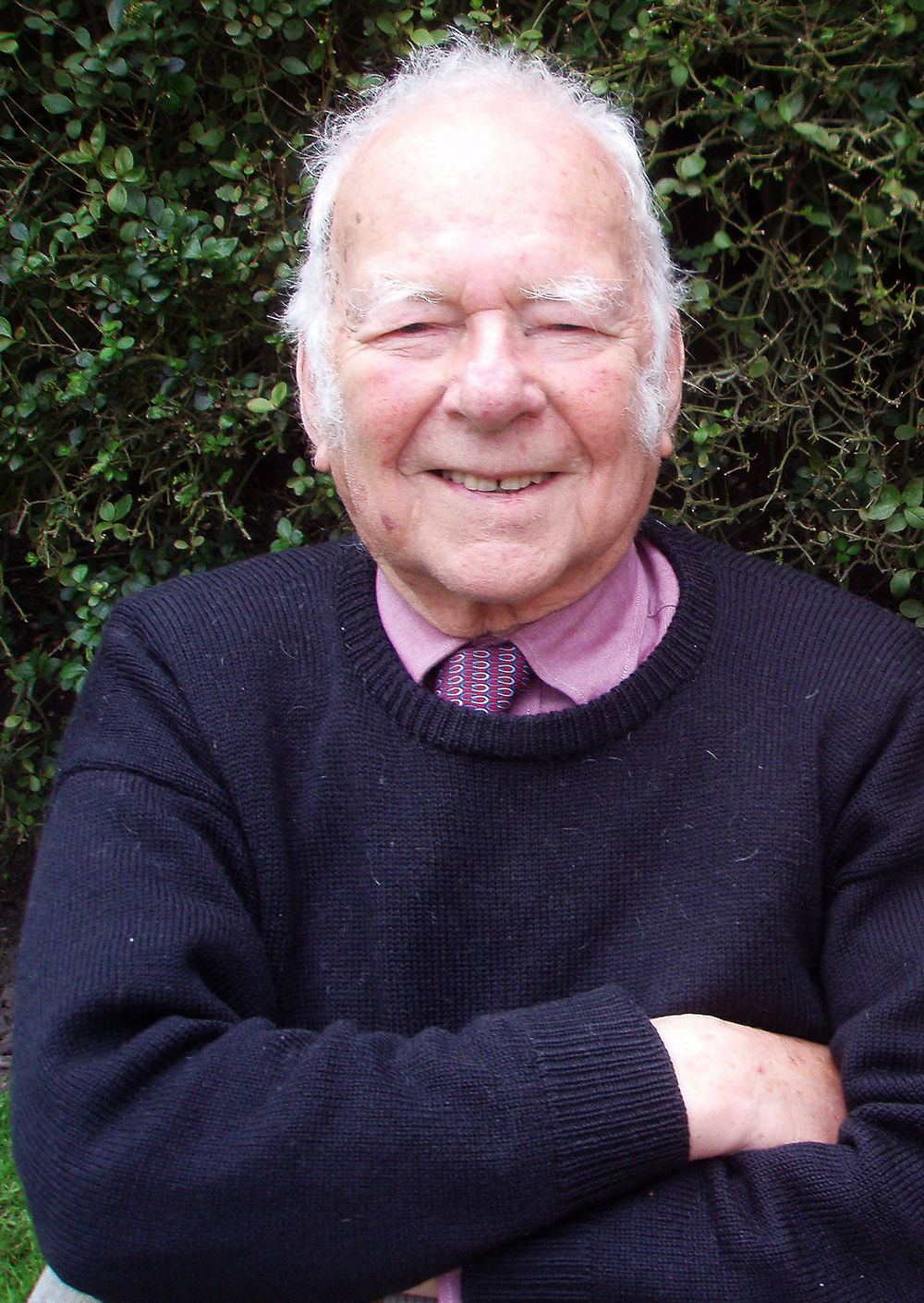 Stein in his garden at Highbury Hill, 2014. Photograph by Malcolm Hart.
