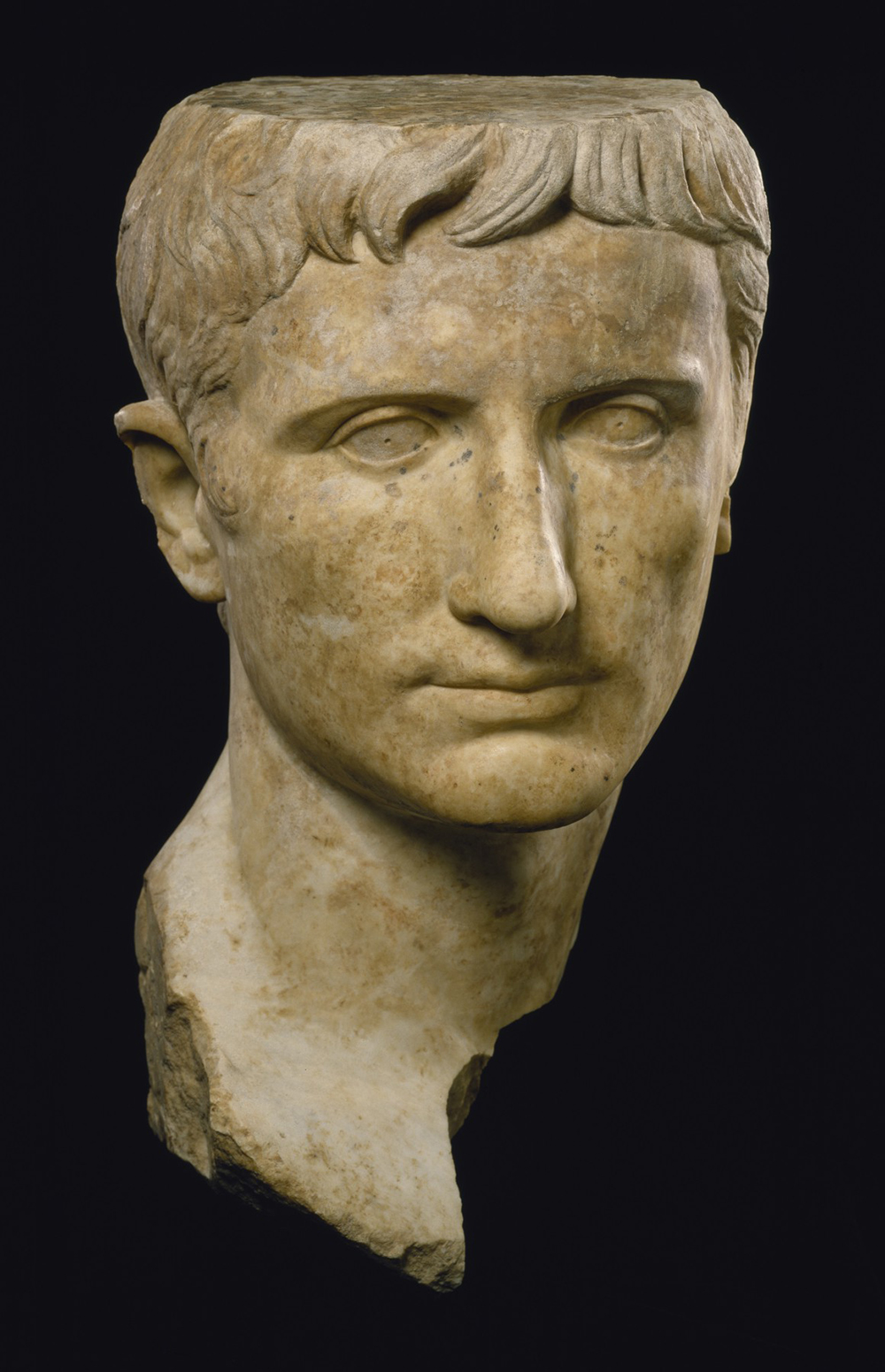 Marble portrait of the emperor Augustus, 27 BC–14. The Walters Art Museum.