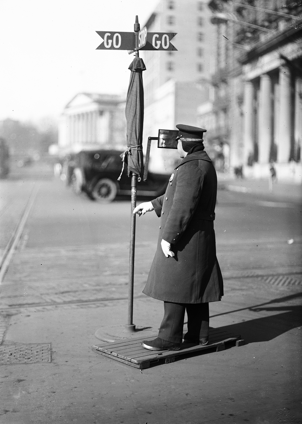 Traffic officer, Washington, DC, c. 1915. Photograph by Harris & Ewing. Library of Congress, Prints and Photographs Division.