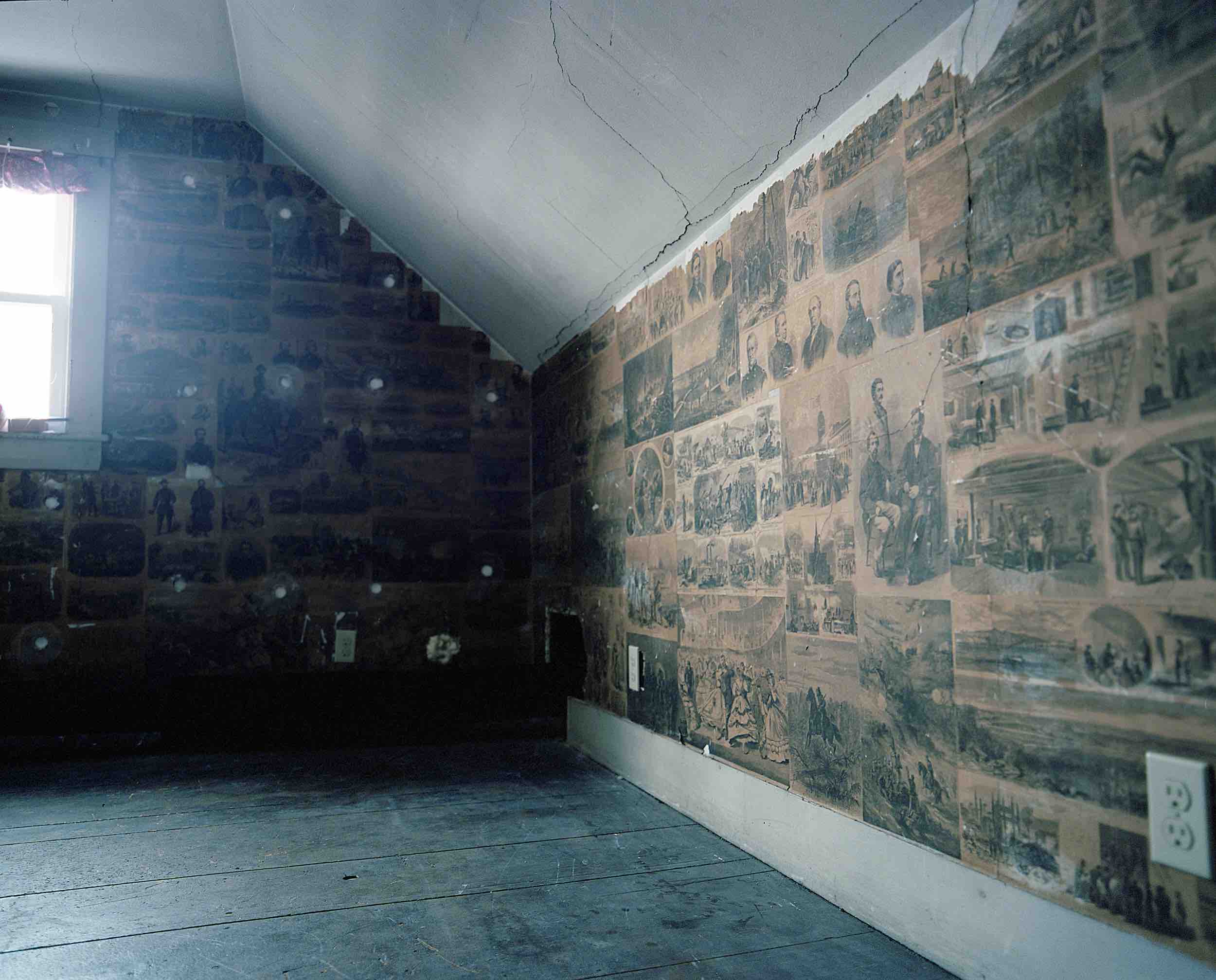 Interior of the third-floor loft in Samuel Locke’s house. Photograph by David Bouley and André Phillips.