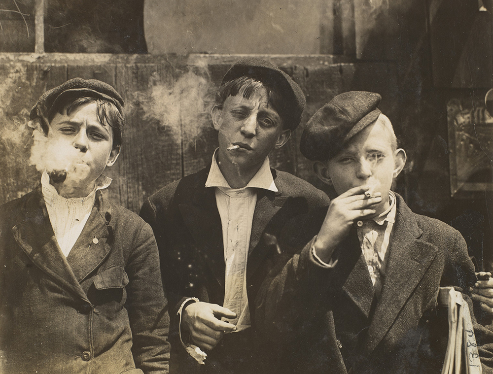 “11:00 A.M. Monday, May 9th, 1910.” Photograph by Lewis Hine. The Metropolitan Museum of Art, Gift of Phyllis D. Massar, 1970.