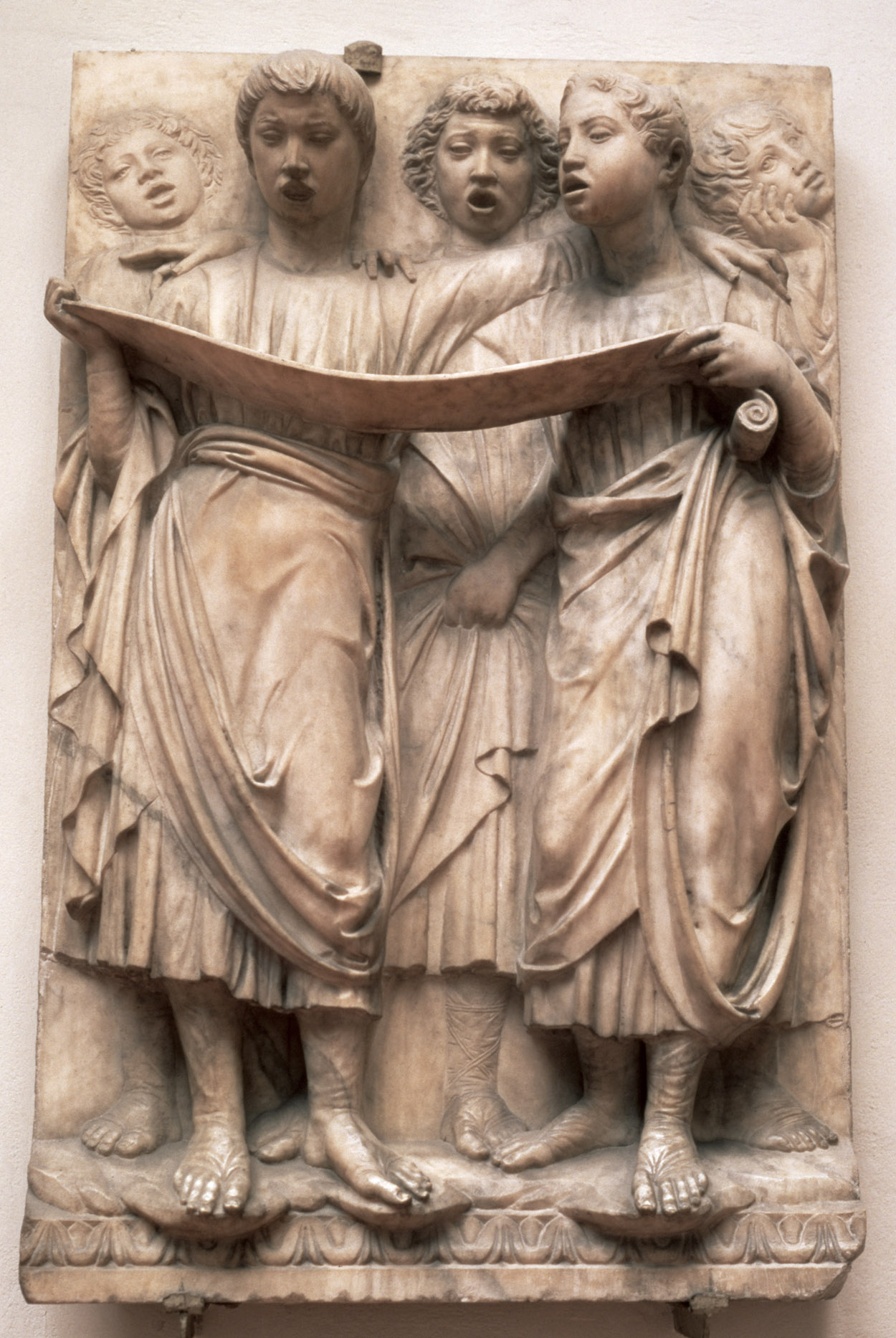 Young choristers, by Luca della Robbia, c. 1435. Museo dell'Opera del Duomo, Florence, Italy.