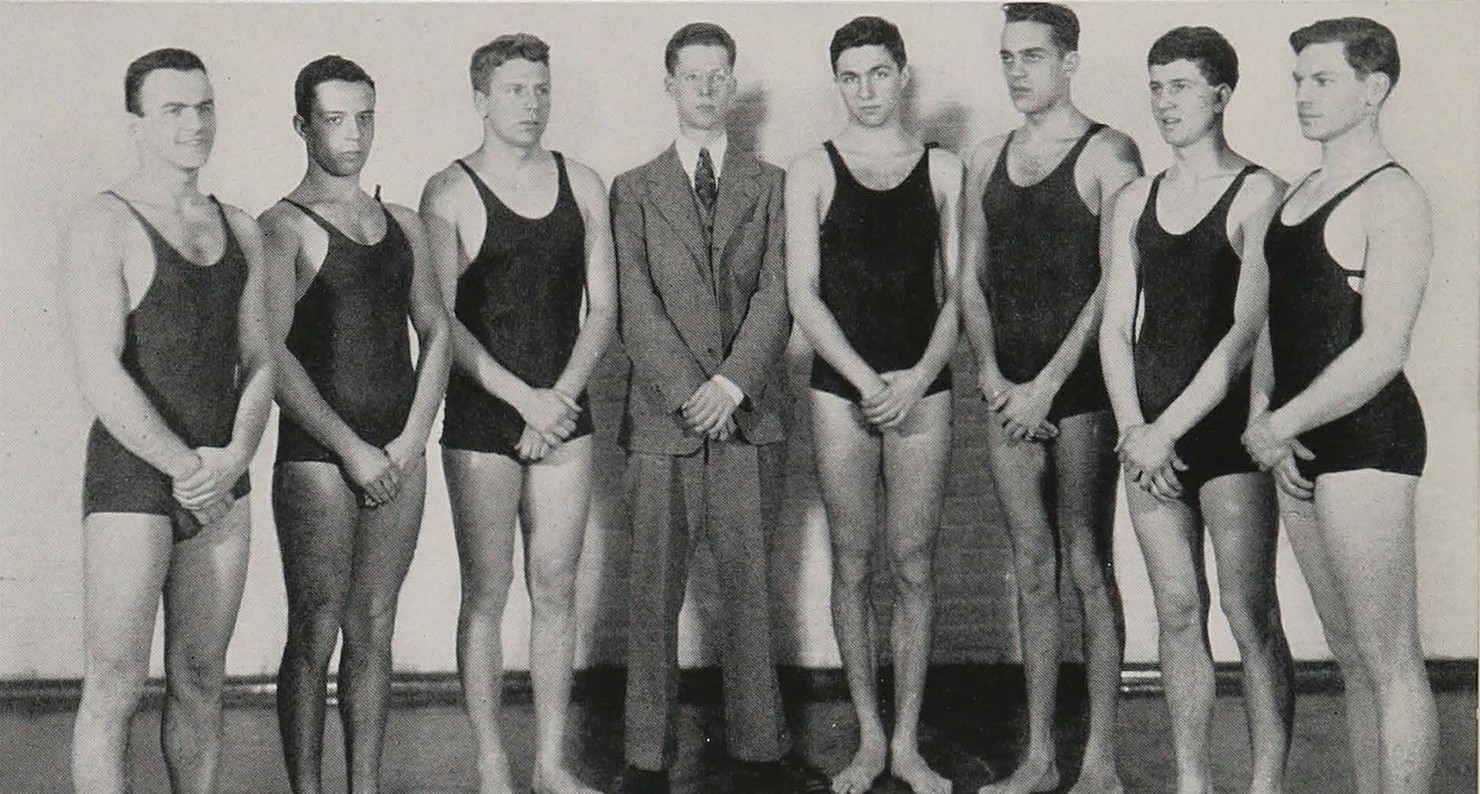 The 1938 Johns Hopkins swim team, with Murray Kempton (in suit) in center, from The Johns Hopkins Hullabaloo. Ferdinand Hamburger Archives, Sheridan Libraries, Johns Hopkins University.