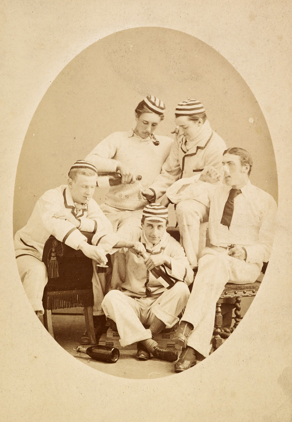 A photograph of a young Oscar Wilde and companions. British Library.