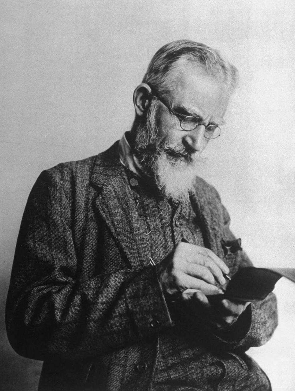 George Bernard Shaw, 1914. Life photo archive.