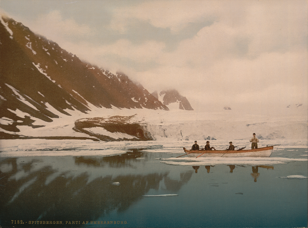 View of the settlement of Smeerenburg, in Spitzbergen, Norway, c. 1890. Library of Congress, Prints and Photographs Division.