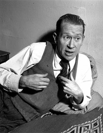 American poet E.E. Cummings.