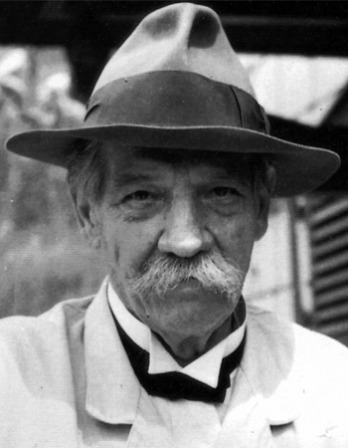 Black and white photograph of Alsatian-German winner of the Nobel Peace Prize Albert Schweitzer.