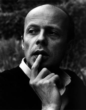 Photograph of German writer Patrick Süskind.