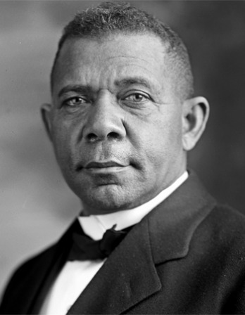 Black and white photograph of educator and reformer Booker T. Washington.