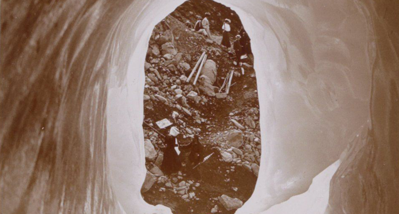 Hikers in the Alps, seen through a hole in the ice, c. 1905–10. Rijksmuseum.