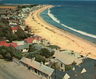 Postcard showing the Malibu Movie Colony, 1950s.