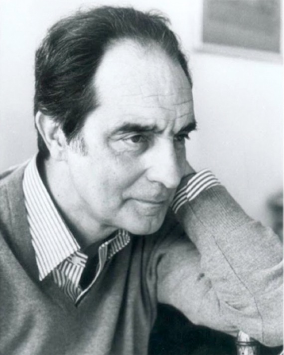 Photograph of Italian writer Italo Calvino.