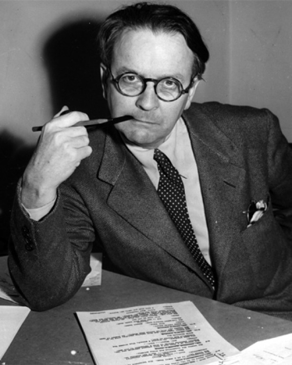 Photograph of American novelist and screenwriter Raymond Chandler.