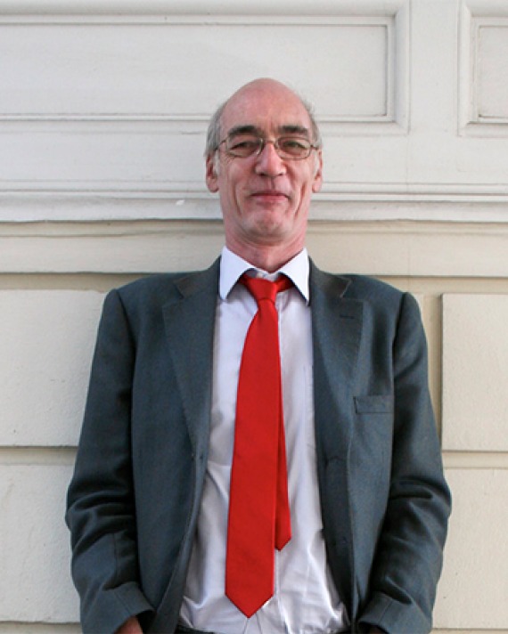 English art historian, novelist and journalist Iain Pears.