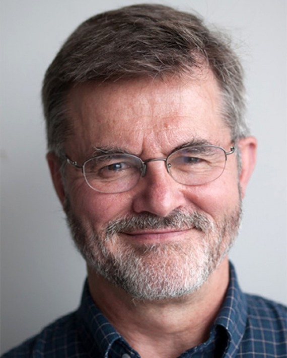 Journalist and author Robert Whitaker.