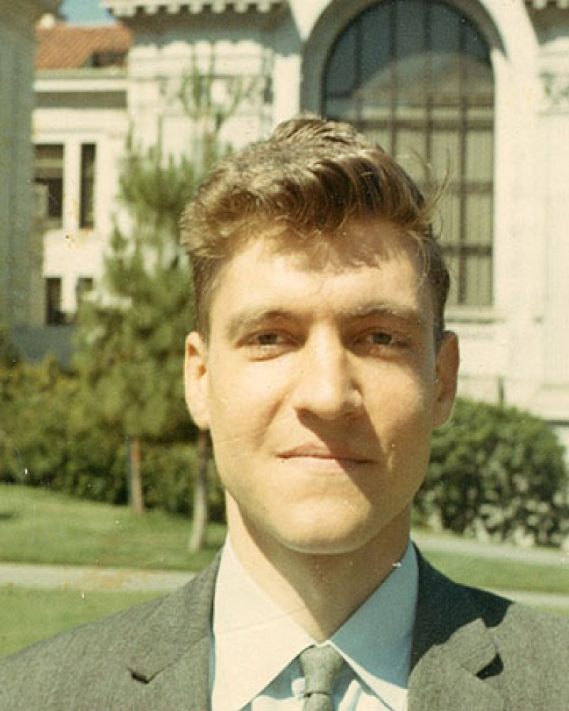 Photograph by George M. Bergman (CC BY-SA 4.0).