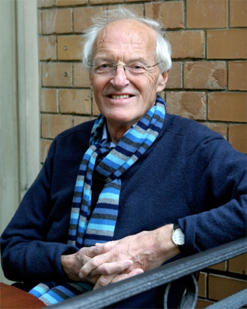 Color photograph of British playwright, novelist, and translator Michael Frayn.