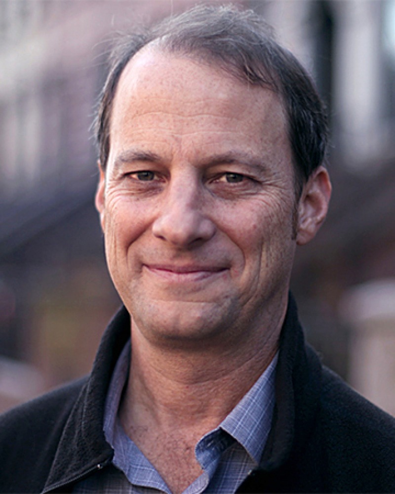 Photograph of American journalist and novelist George Packer.