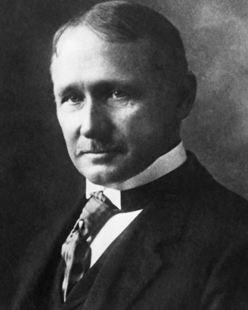 Frederick W. Taylor in suit and tie