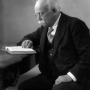 British urban planner Ebenezer Howard.