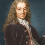 Colorized engraving of Voltaire wearing a wig.