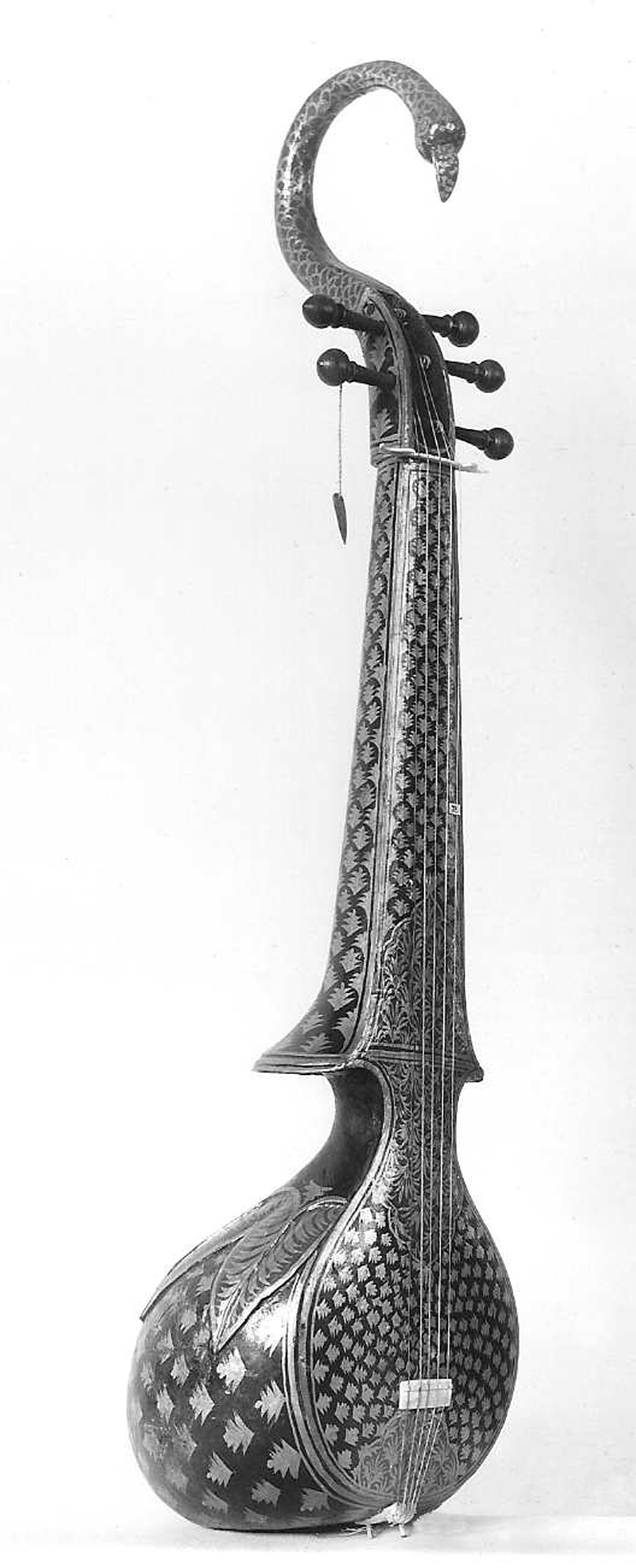 Sursanga, c. 1880. The Metropolitan Museum of Art, The Crosby Brown Collection of Musical Instruments, 1889.