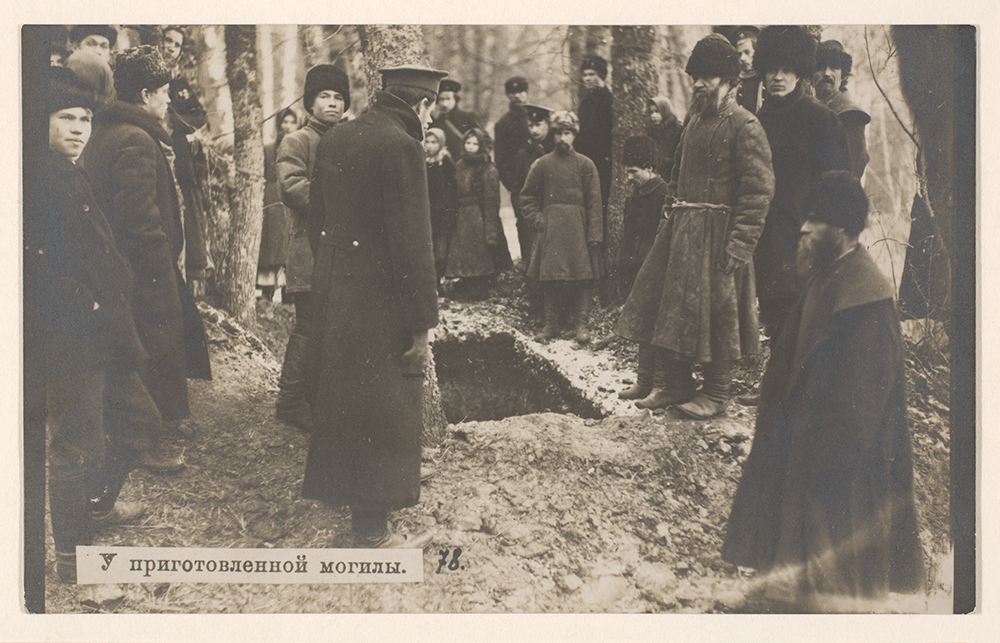 Aleksey Ivanovich Saveliev, “At the Prepared Grave,” 1910. The Metropolitan Museum of Art, Gift of Pierre Apraxine, 2010.